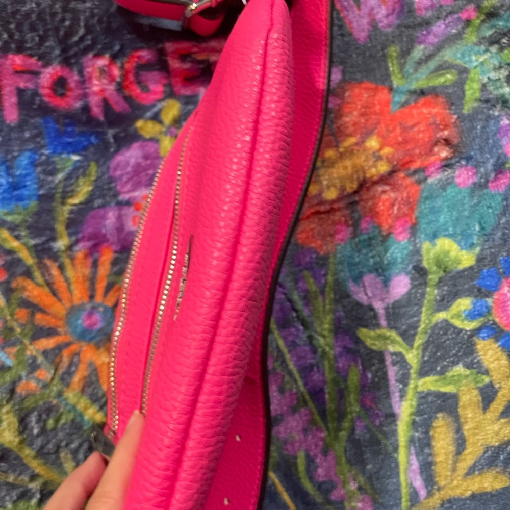 Guess Hot Crossbody Bag Vegan Leather Belt Bag Sling Bag - Picture 14 of 14